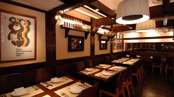 大人同士の合コンに 新宿 にある少しリッチな居酒屋 レストラン 大人同士の合コンに 新宿 にある少しリッチな居酒屋 レストラン