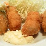 ビアキッチン ラグー - カキフライ（広島産）