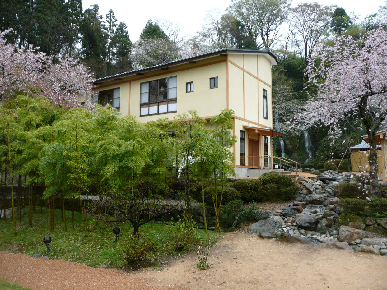 金沢犀川温泉 川端の湯宿 滝亭 name=