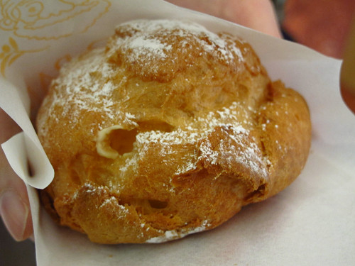 パイシュークリーム ビアードパパ ウィング新橋店 Beard Papa 039 S 東京都港区新橋2丁目東口地下街1号 Wing新橋 B1f Pochiの 食べるために生きる