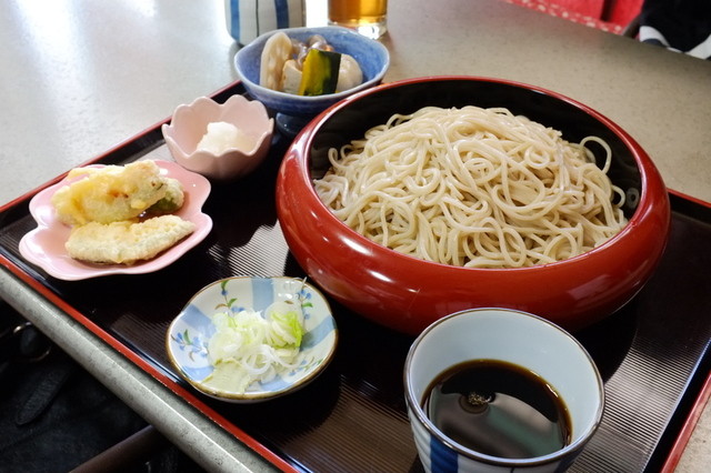 賀登屋>