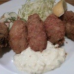 ビアキッチン ラグー - カキフライ　中粒が５個。とってもジューシー！