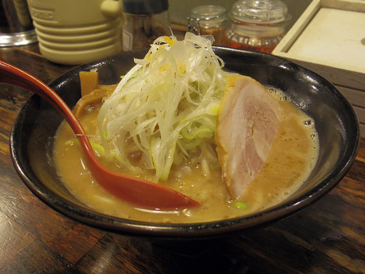 味噌ラーメン 花田 上野店 東京都台東区上野6 8 8 御徒町 Pochiの 食べるために生きる