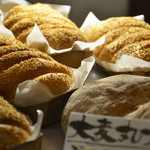 たねと、はっぱ。 - 大麦のパン