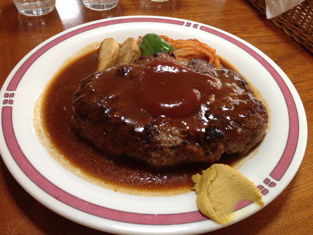 洋食亭いしくろ>