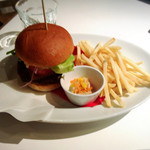ヒルズカフェ スペース - 