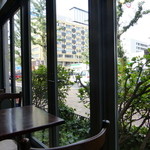 エミーリエ - 店内