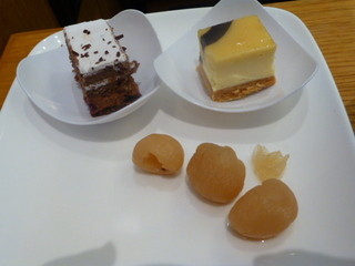 Cathay Pacific First and Business Class Lounge - 