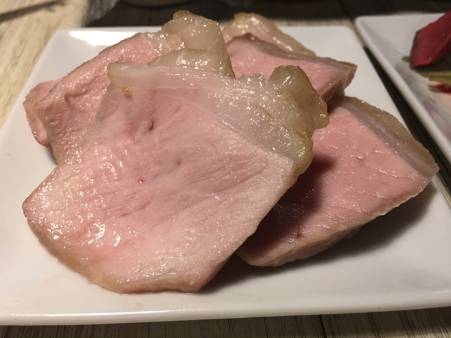 色んな肉（80分かけて焼いた豚ロース）