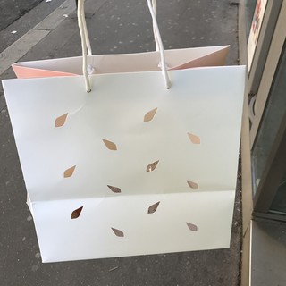 PIERRE HERMÉ PARIS - 