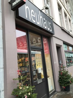  Neuhaus - 