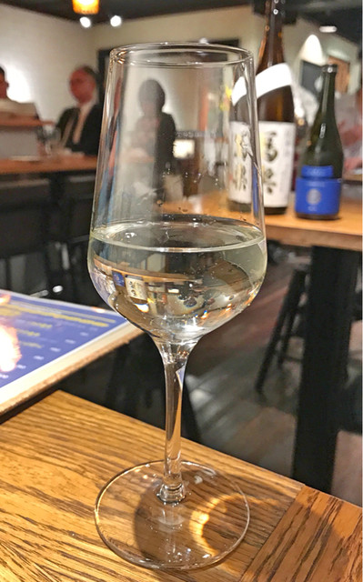 SAKE BAR TORA （トラ）>